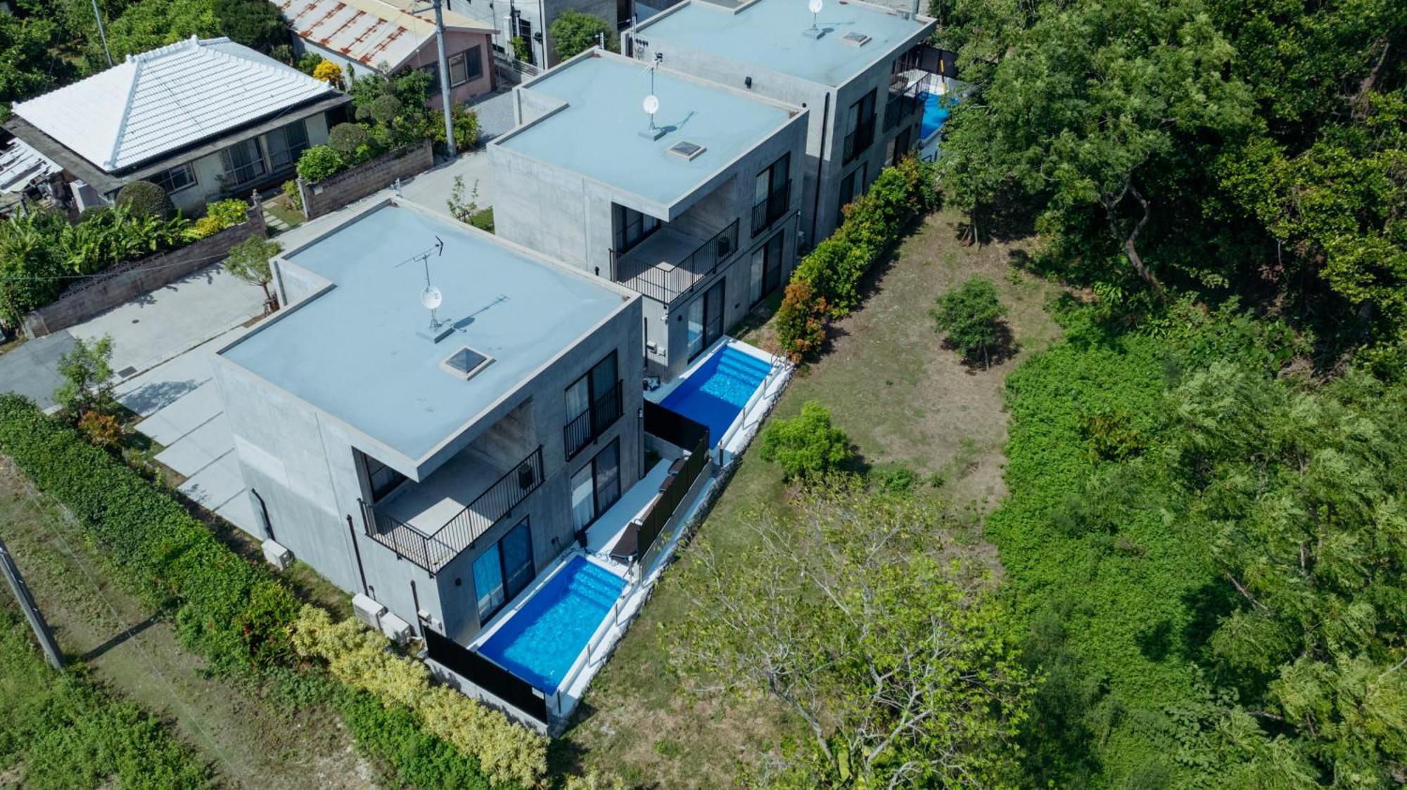 オープン記念!! 期間限定割引!!! Ryukyu Breeze 天然ビーチまで徒歩30秒 プライベートプール付きvilla 北部 Villa *